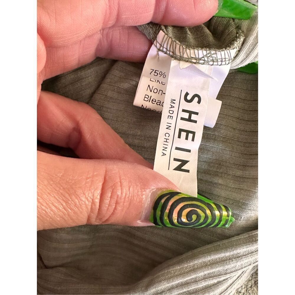 SHEIN Ribbed Olive Green and White Tie-dyed Cropped Long Sleeved Button Front Sh - Picture 3 of 9